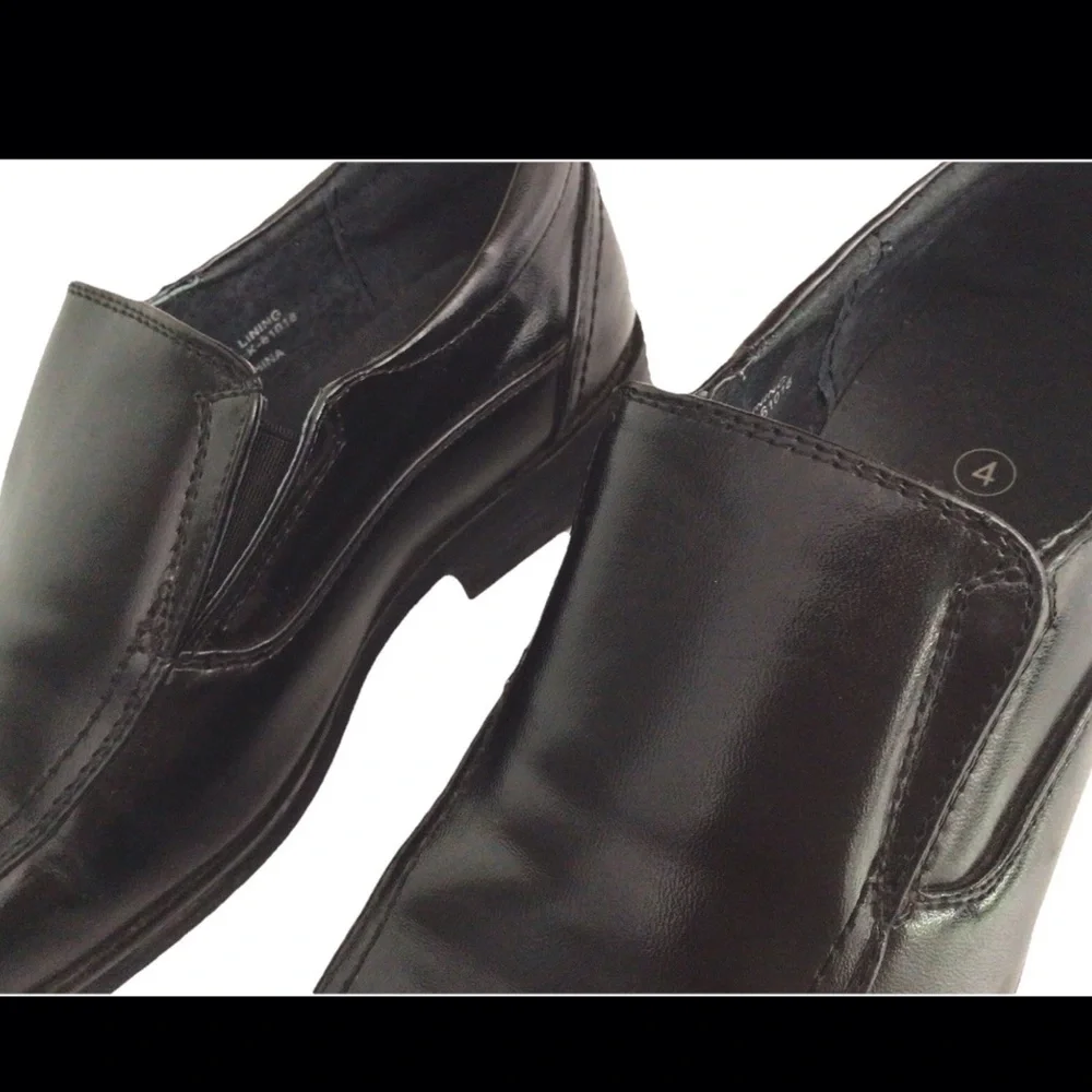 Boys Size 4 Leather Dress Shoes Slip On Formal wedding Comfort Loafers Classic